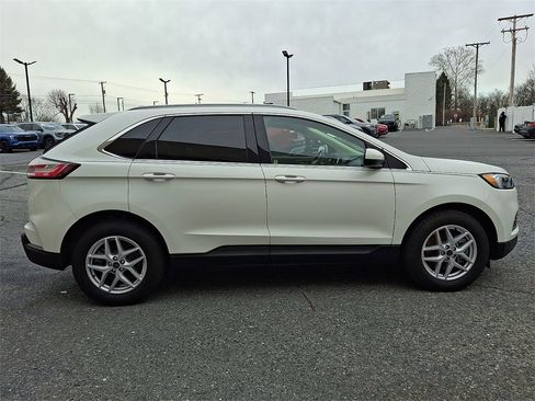 Used 2022 Ford Edge SEL w/ Convenience Package image 7