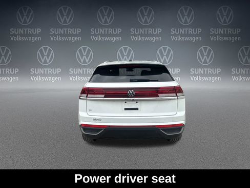 Used 2024 Volkswagen Atlas Cross Sport SE FWD image 10