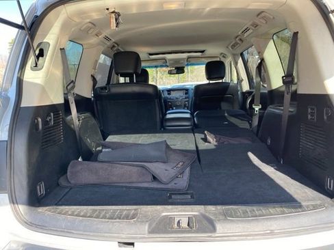 Used 2017 INFINITI QX80 4WD w/ Driver Assistance Package image 25