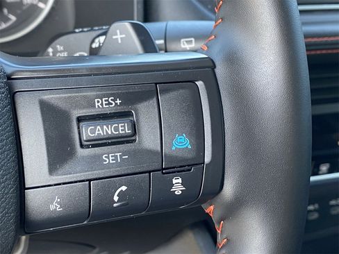 New 2025 Nissan Rogue SV image 32