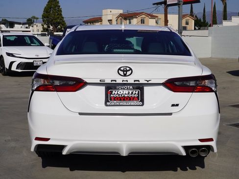 Certified 2023 Toyota Camry SE image 6