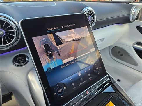 Used 2026 Mercedes-Benz Maybach SL 680 image 28