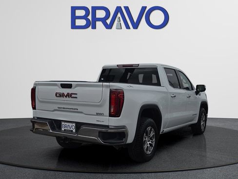 Used 2025 GMC Sierra 1500 SLT AWD/4WD image 4
