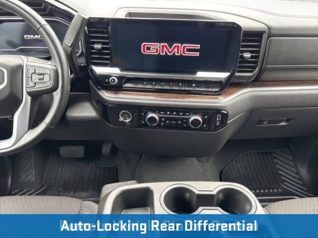 Used 2024 GMC Sierra 1500 Elevation w/ LPO, Elevation Black Package AWD/4WD image 18