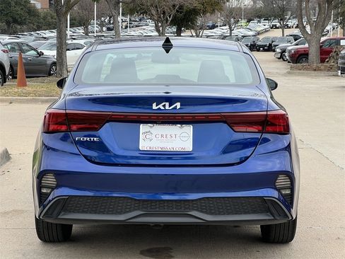 Used 2023 Kia Forte LXS image 5