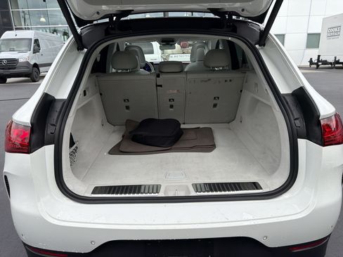Certified 2025 Mercedes-Benz EQE 350+ 4MATIC SUV w/ Driver Assistance Package image 34