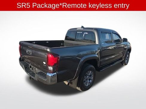 Used 2019 Toyota Tacoma SR5 AWD/4WD image 4