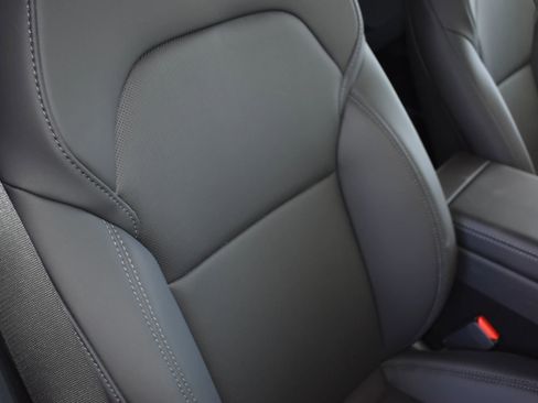 Used 2024 Tesla Model 3 Long Range RWD image 17