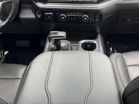 Used 2023 Chevrolet Silverado 1500 LTZ AWD/4WD image 15