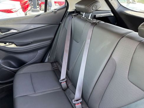 Used 2025 Buick Encore GX Preferred image 38