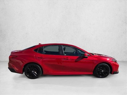 Certified 2025 Toyota Camry SE image 4