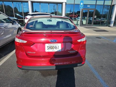 Used 2014 Ford Focus Titanium image 10