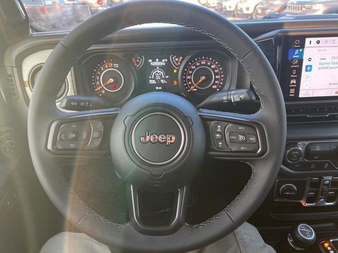 New 2026 Jeep Gladiator Sport image 24