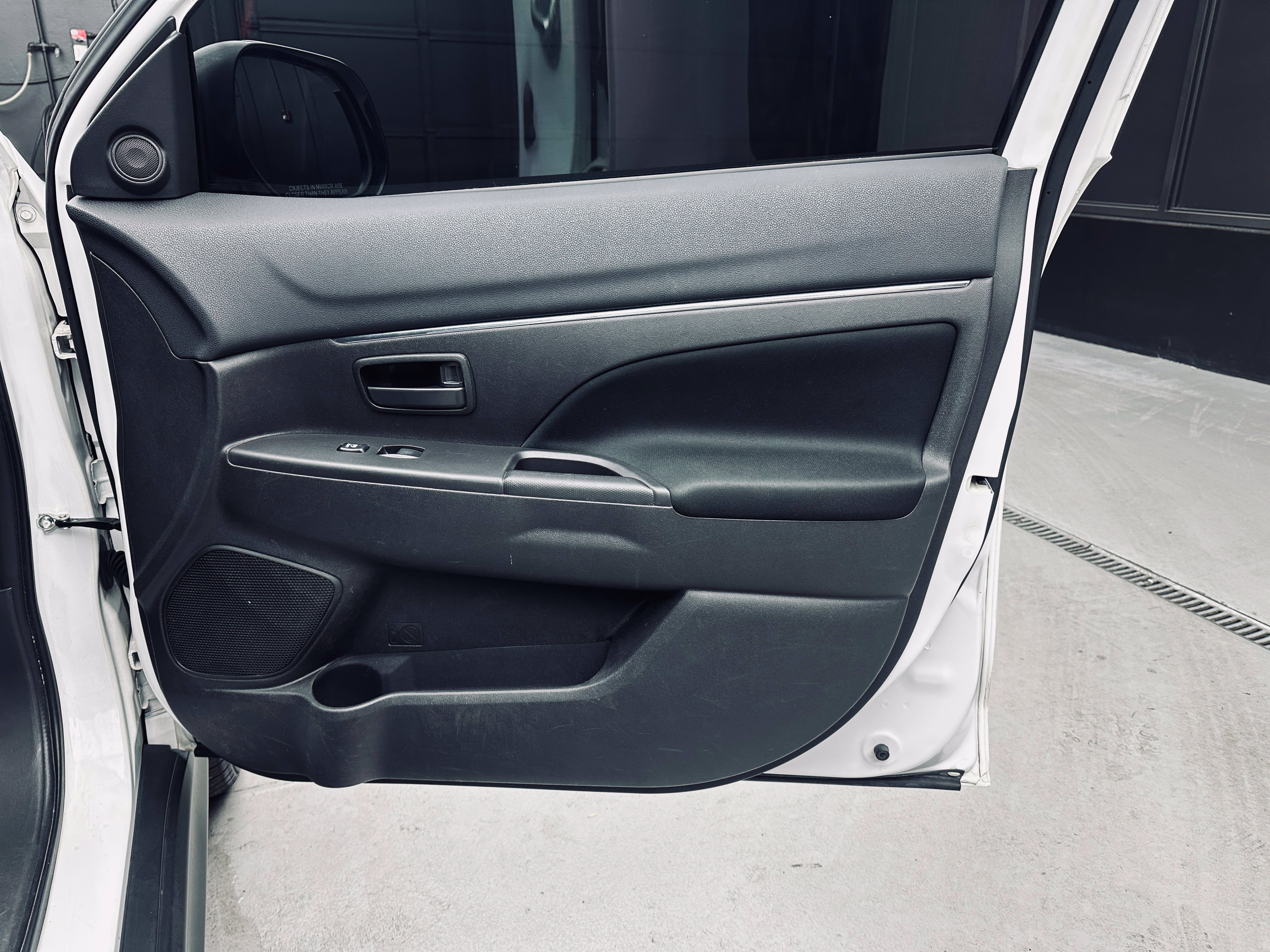 Used 2015 Mitsubishi Outlander Sport ES FWD image 22