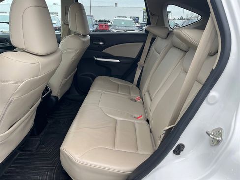 Used 2016 Honda CR-V Touring image 10