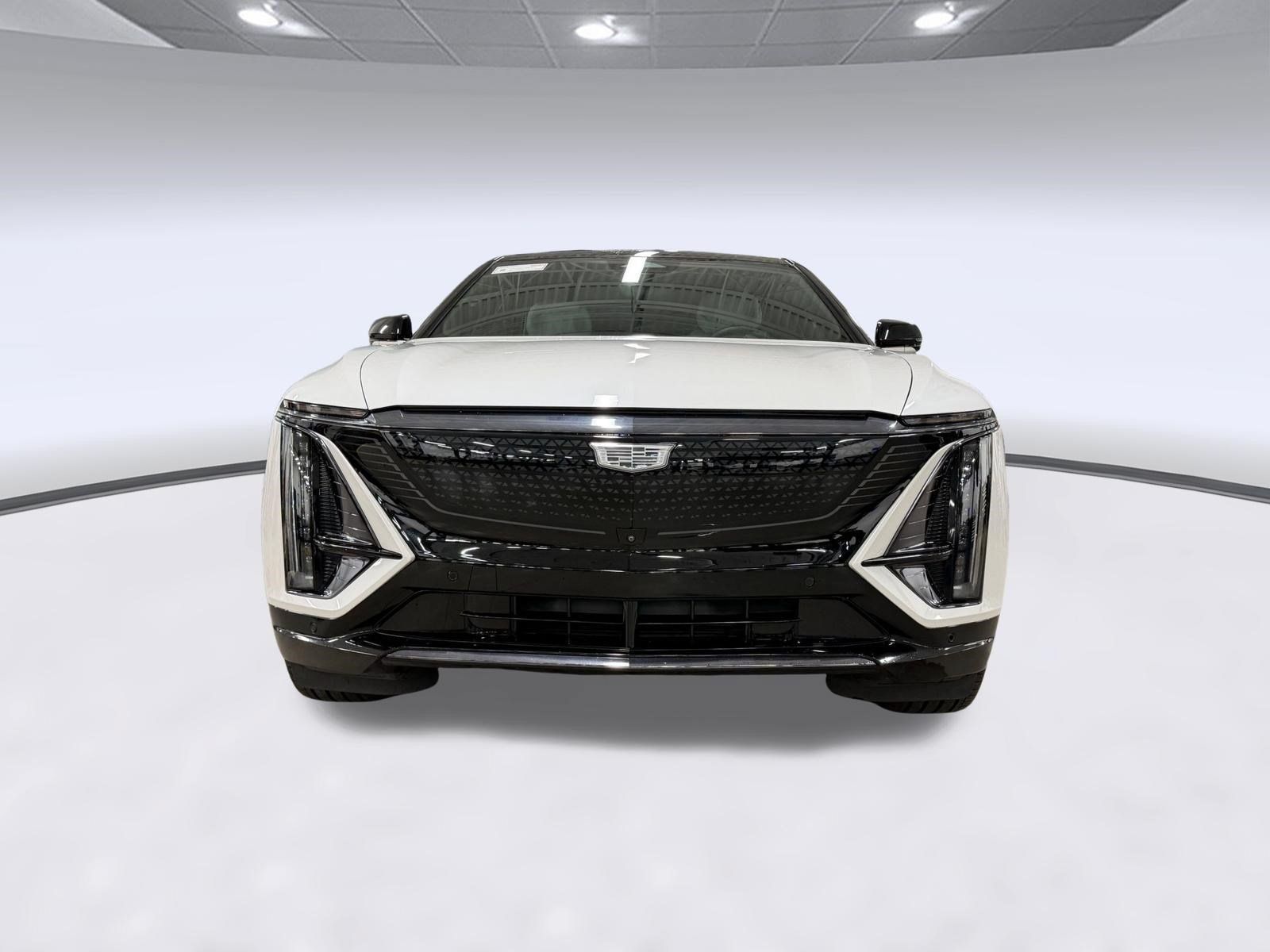 Certified 2024 Cadillac Lyriq Sport AWD/4WD image 6