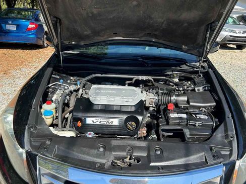 Used 2011 Honda Accord EX-L image 17