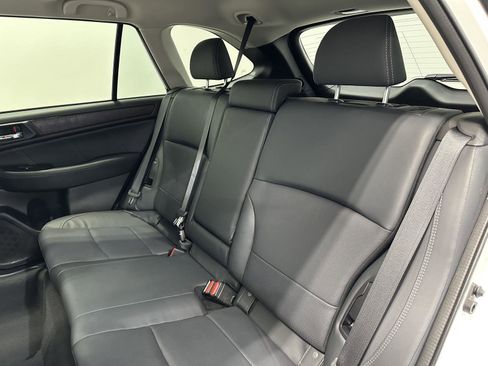 Used 2019 Subaru Outback 2.5i Limited w/ Popular Package #2 AWD/4WD image 30