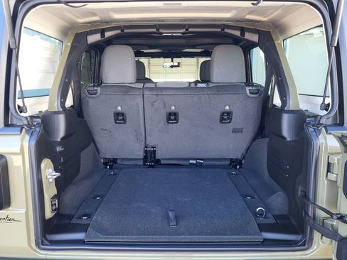 New 2026 Jeep Wrangler Sport AWD/4WD image 27