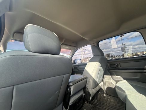Used 2019 RAM 1500 Express w/ Express Value Package image 27