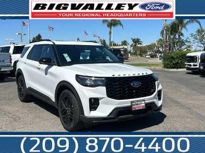 New 2026 Ford Explorer ST w/ Sun And Sound Package
