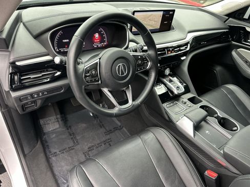 Used 2023 Acura MDX FWD w/ Technology Package image 2