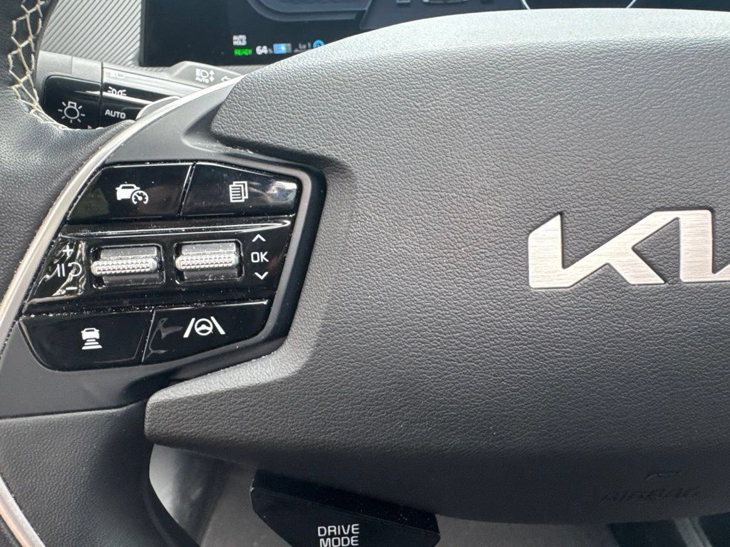 Used 2024 Kia EV6 GT-Line AWD/4WD image 13