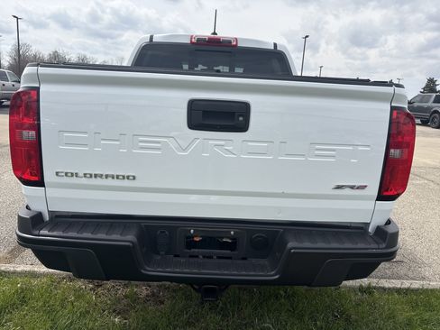 Used 2022 Chevrolet Colorado ZR2 w/ ZR2 Dusk Special Edition image 4