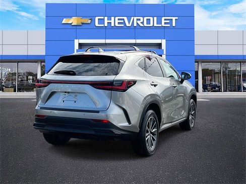 Used 2023 Lexus NX 350 AWD image 6