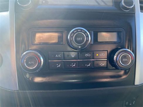 Used 2017 Nissan Frontier PRO-4X image 19