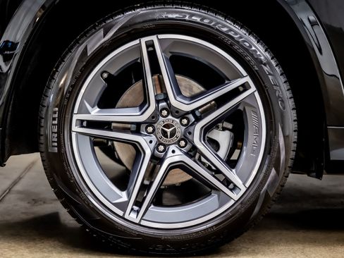 Used 2025 Mercedes-Benz GLS 450 GLS 450 image 35