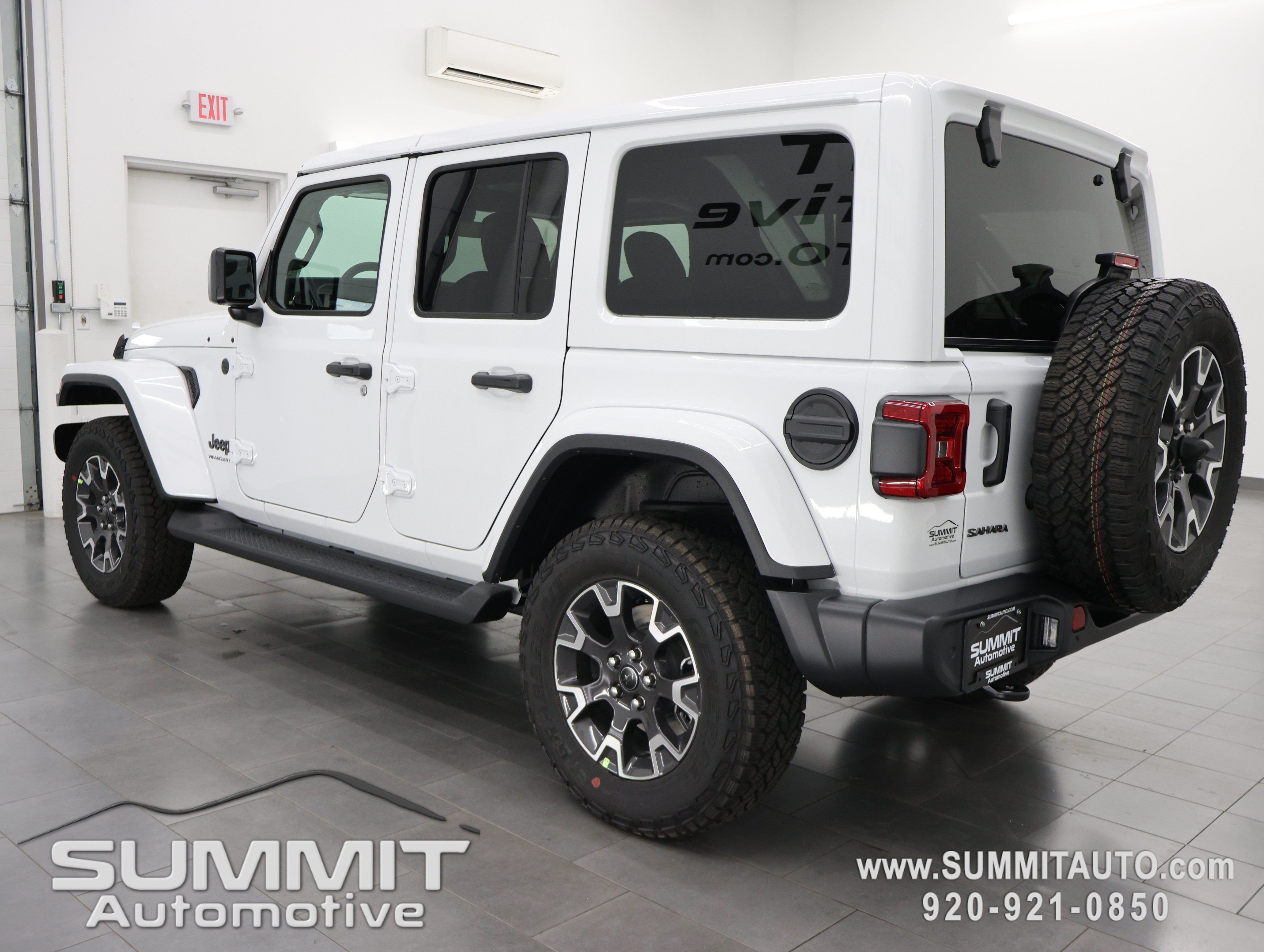 New 2027 Jeep Wrangler Unlimited Sahara AWD/4WD image 5