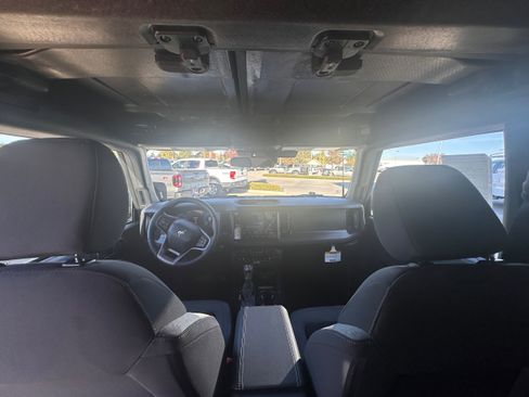 New 2025 Ford Bronco Big Bend AWD/4WD image 9