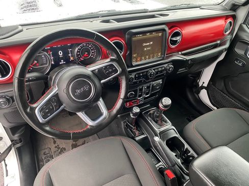 Used 2022 Jeep Gladiator Rubicon w/ LED Lighting Group AWD/4WD image 28