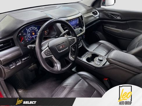 Used 2021 GMC Acadia SLT w/ Technology Package AWD/4WD image 12