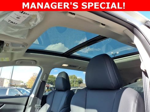 New 2025 Subaru Ascent Limited image 24