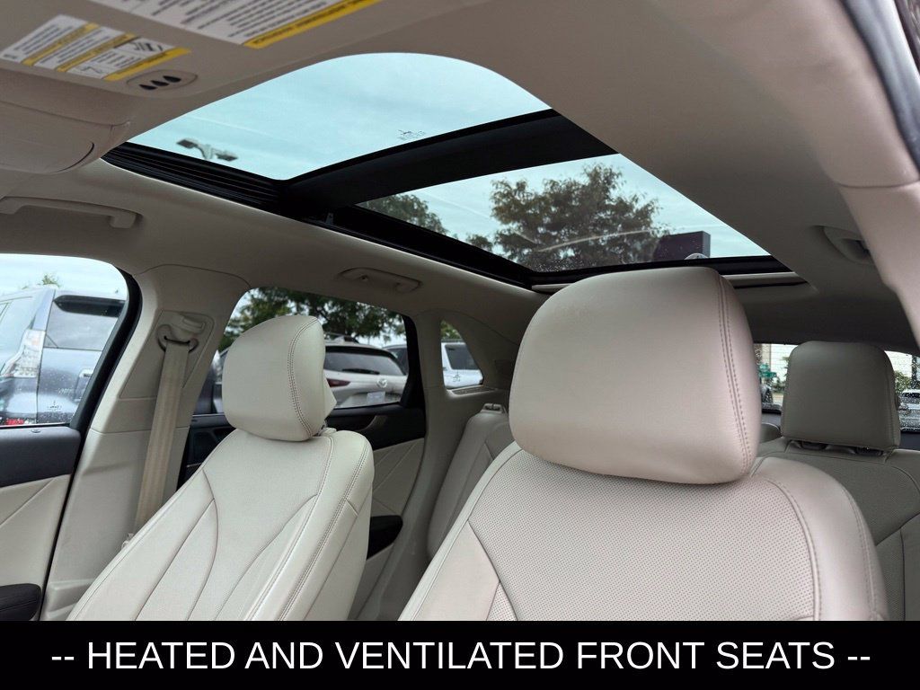 Used 2019 Lincoln MKC Reserve w/ MKC Climate Package AWD/4WD image 8