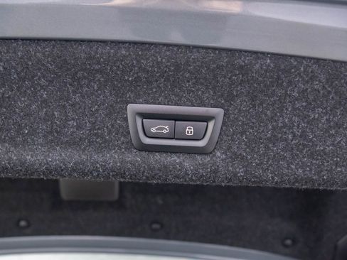 New 2026 BMW 330i xDrive Sedan w/ Premium Package image 34