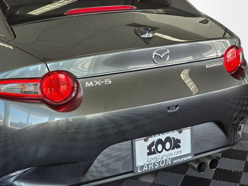 Used 2023 MAZDA MX-5 Miata Grand Touring RWD image 13