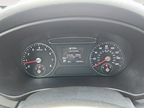 Used 2019 Kia Sorento AWD V6 image 15