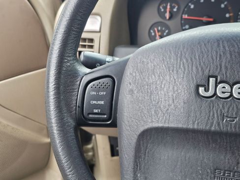 Used 2001 Jeep Grand Cherokee Laredo AWD/4WD image 27
