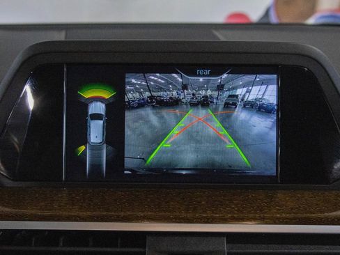 Used 2019 BMW X3 xDrive30i w/ Driving Assistance Package image 6