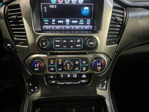 Used 2017 Chevrolet Tahoe Premier AWD/4WD image 13