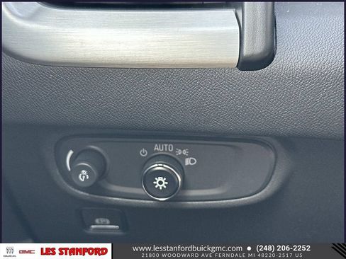 Used 2023 GMC Terrain SLE w/ Driver Convenience Package AWD/4WD image 27
