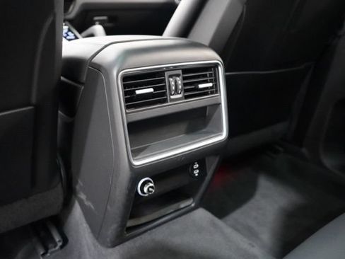 Used 2021 Porsche Cayenne AWD/4WD image 29