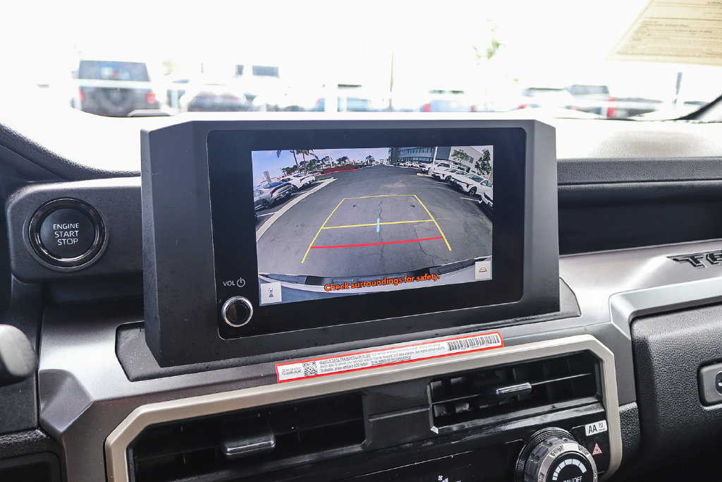Used 2025 Toyota Tacoma SR5 RWD image 28
