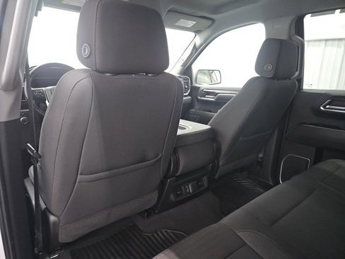 Used 2022 GMC Sierra 1500 SLE image 17