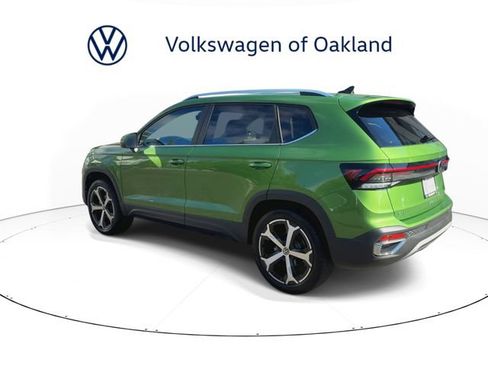 New 2026 Volkswagen Taos SEL AWD/4WD image 6