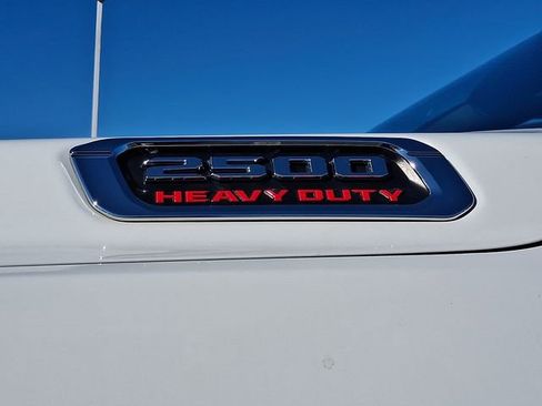 Used 2024 RAM 2500 Tradesman w/ Chrome Appearance Group image 30