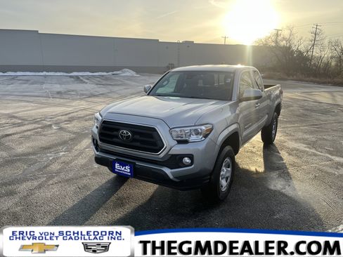 Used 2022 Toyota Tacoma SR5 image 1